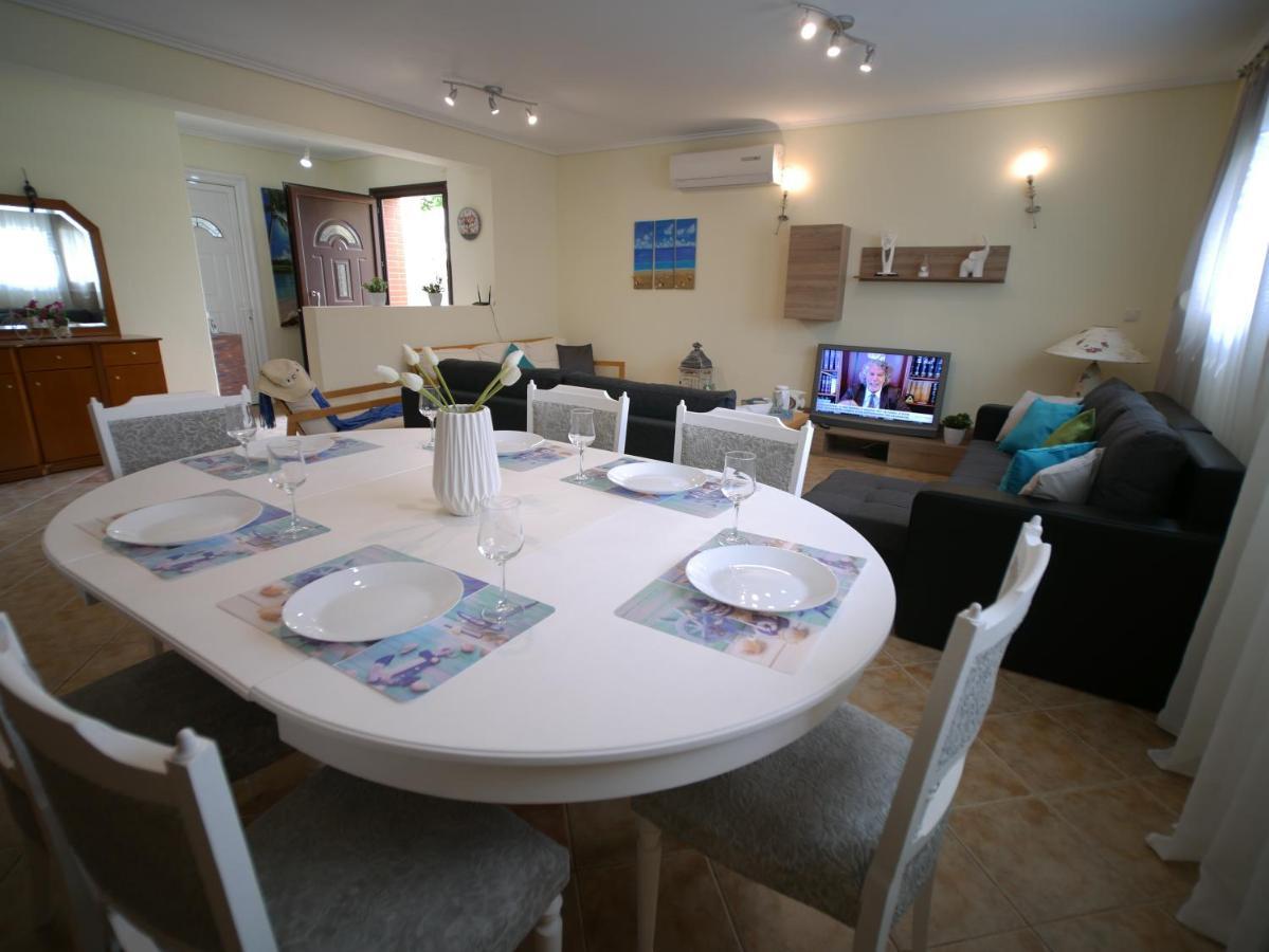 Nea Iraklitsa Villa Verde 200 Meters From The Beach מראה חיצוני תמונה